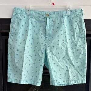 Izod Aqua Palm Print Men's Flat Front Shorts